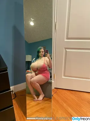 Cassie0pia / tcassie0pia / therealcassie0pia nude photo #1245