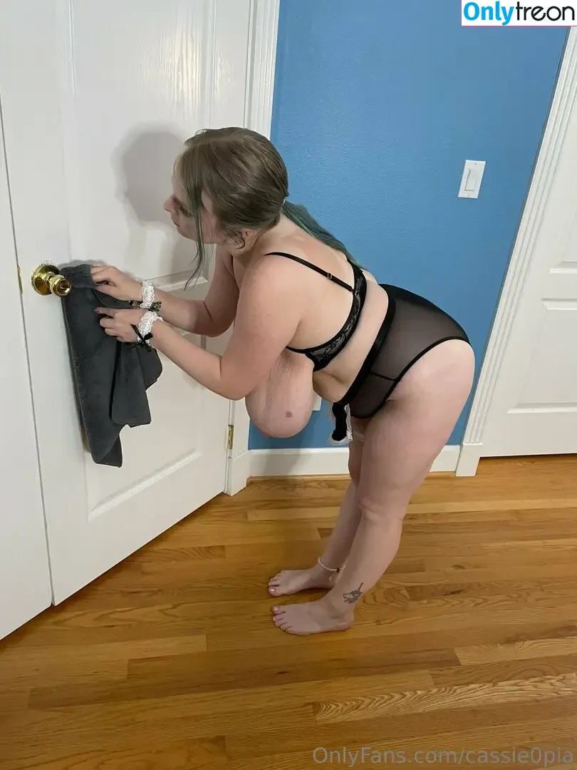 Cassie0pia nude photo #1547 (tcassie0pia / therealcassie0pia)