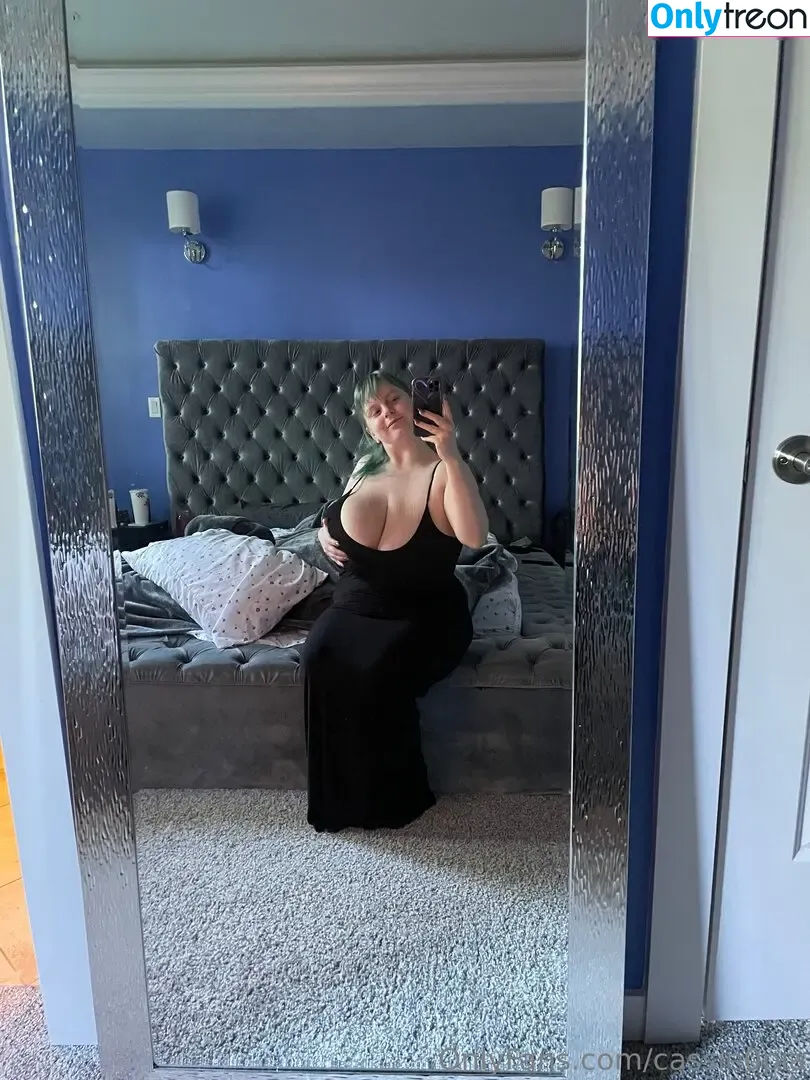 Cassie0pia nude photo #2341 (tcassie0pia / therealcassie0pia)