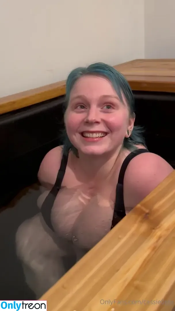 Cassie0pia nude photo #2694 (tcassie0pia / therealcassie0pia)