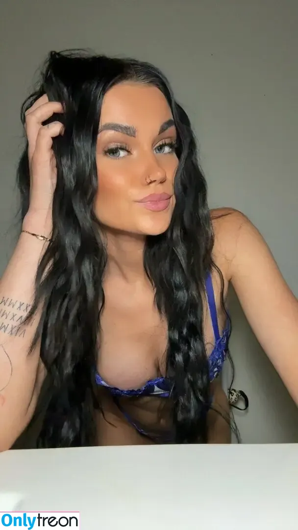 Cassiejoxovip nude photo #0076 (Cassiejoxo)