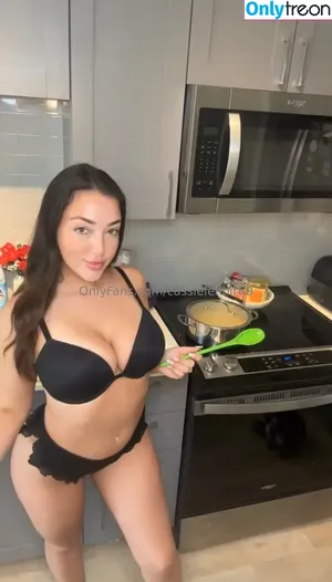 cassielenoir69 / cassielenoirxx nude photo #0004