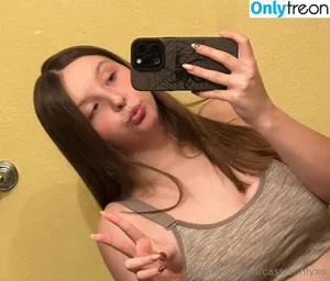  nude photo #0009