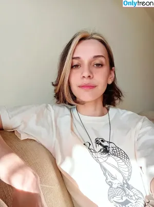  nude photo #0003