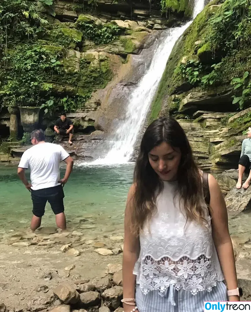 Catalina Somohano nude photo #0032 (nutriologa.katysomohano)