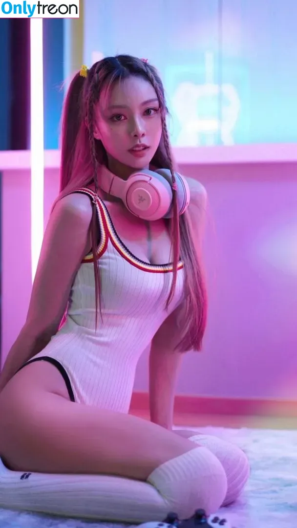 cathrynli nude photo #0231 (cathrynli)