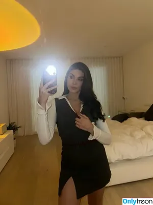 Cathy Kelley / cathykelley nude photo #0647