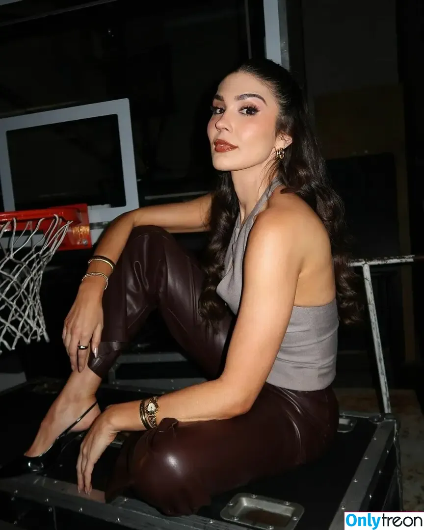 Cathy Kelley nude photo #1007 (cathykelley)