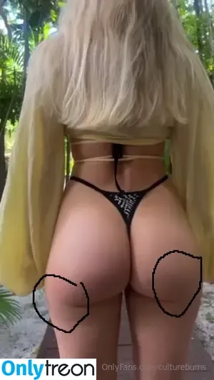 Catlin Hill / catlin.hill / cultureburns nude photo #0001