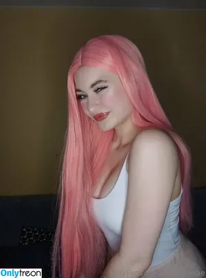  nude photo #0001