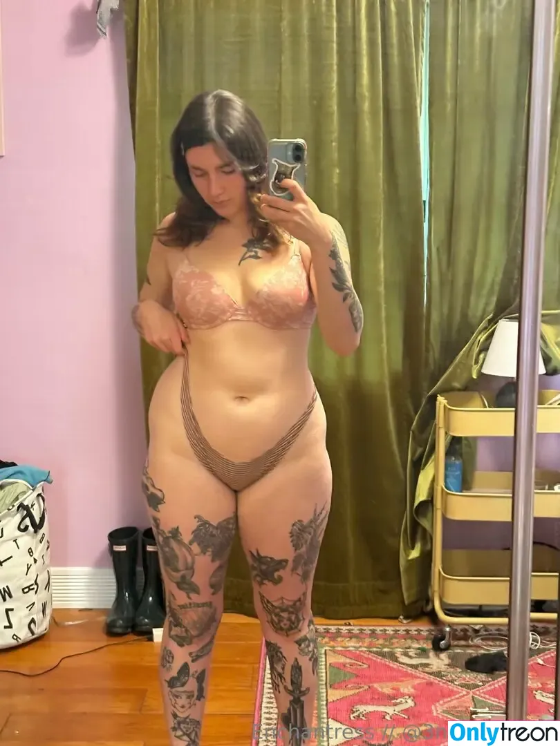 catsncake nude photo #0409 (catsncakes)