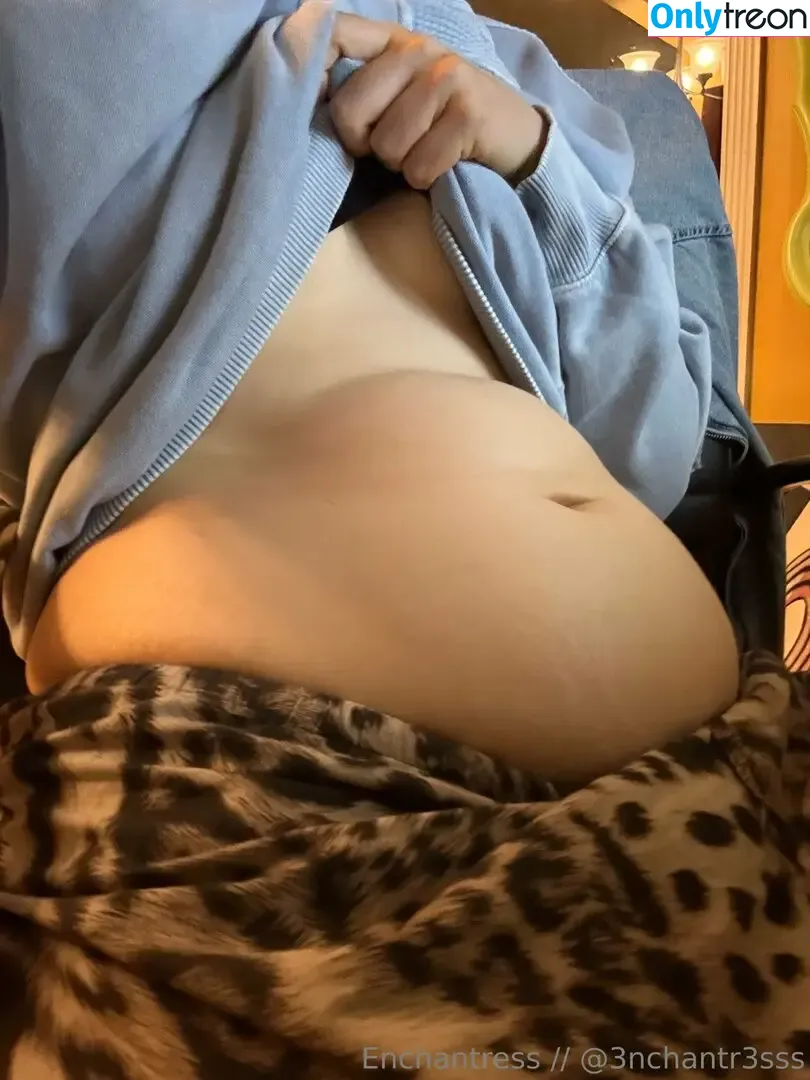 catsncake nude photo #0411 (catsncakes)