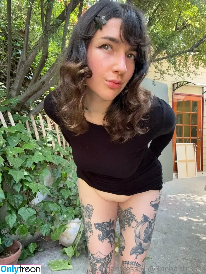 catsncake nude photo #0420 (catsncakes)