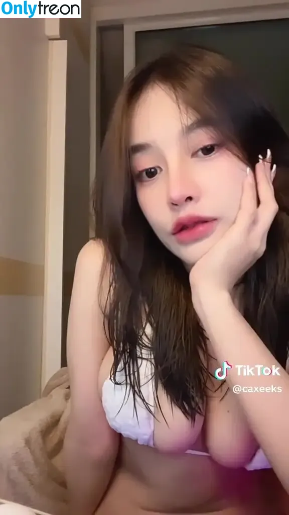 caxeks nude photo #0104 (caxekss_)
