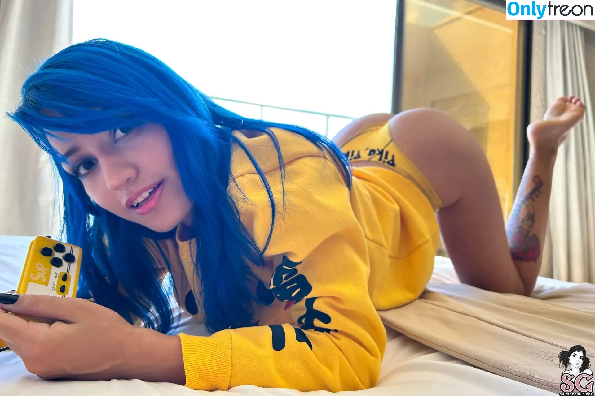 Cayra Suicide nude photo #0008 (cayra.sg)
