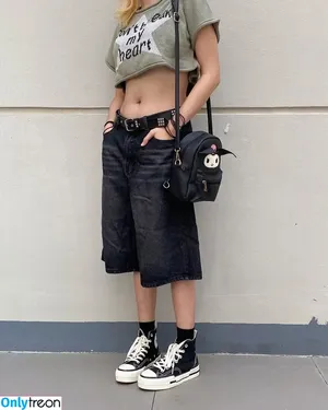 cdclopez / blondebunnybb / itsammylopez nude photo #0042