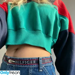 cdclopez / blondebunnybb / itsammylopez nude photo #0054