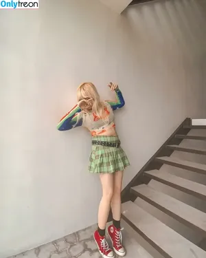 cdclopez / blondebunnybb / itsammylopez nude photo #0082