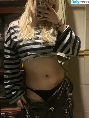 cdclopez / blondebunnybb / itsammylopez nude photo #0134