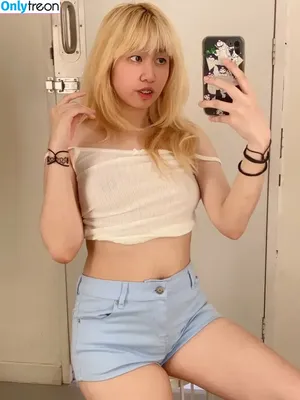 cdclopez / blondebunnybb / itsammylopez nude photo #0136