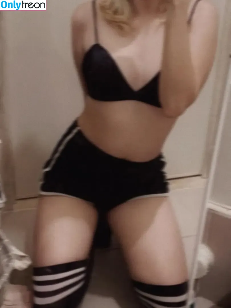 cdclopez nude photo #0027 (blondebunnybb / itsammylopez)