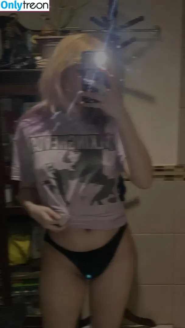 cdclopez nude photo #0119 (blondebunnybb / itsammylopez)