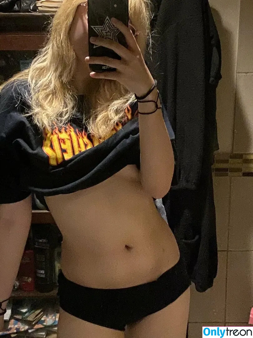cdclopez nude photo #0124 (blondebunnybb / itsammylopez)