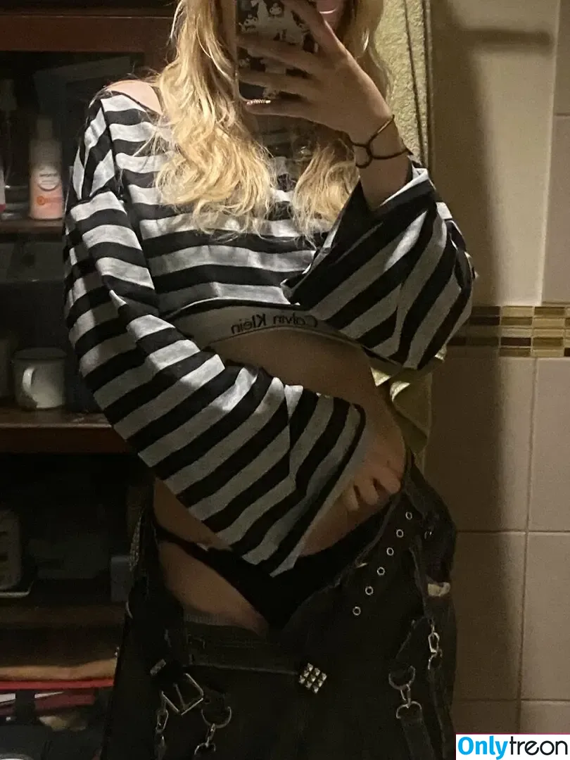 cdclopez nude photo #0135 (blondebunnybb / itsammylopez)