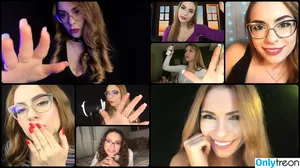 Celaine's ASMR / celainesasmr nude photo #0004