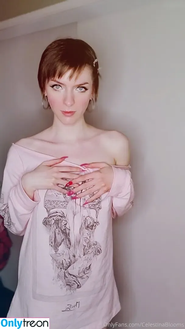 Celestina Blooms nude photo #0374 (celestinablooms / celestinarooftop)