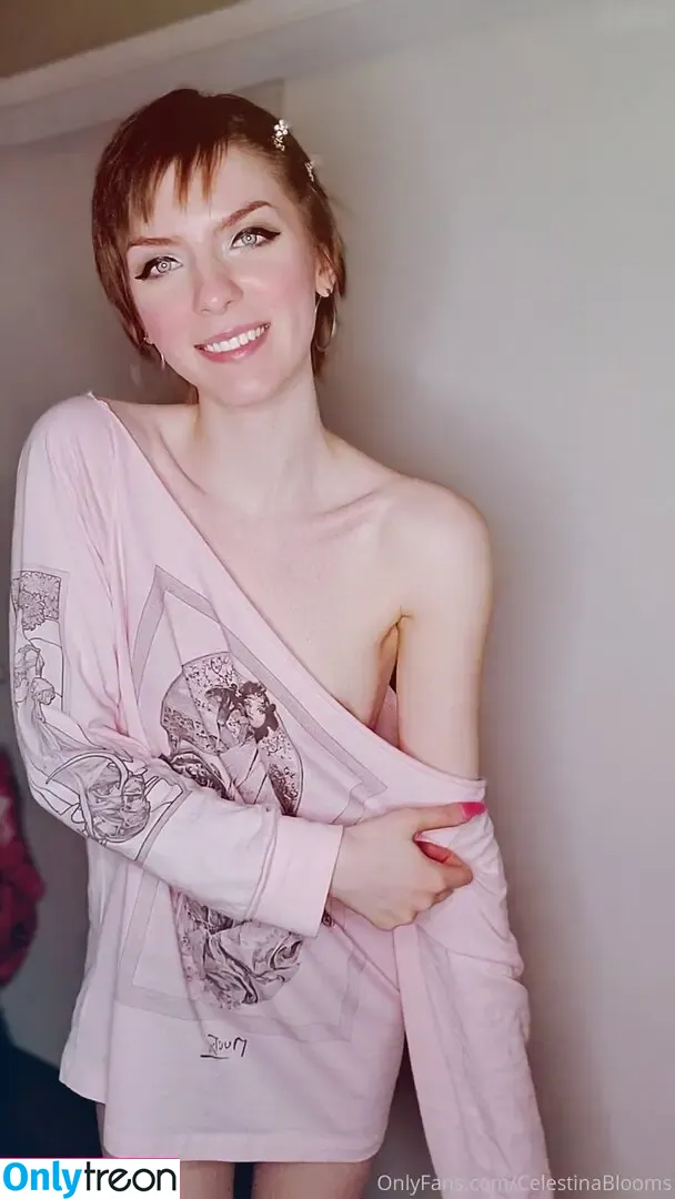 Celestina Blooms nude photo #0383 (celestinablooms / celestinarooftop)
