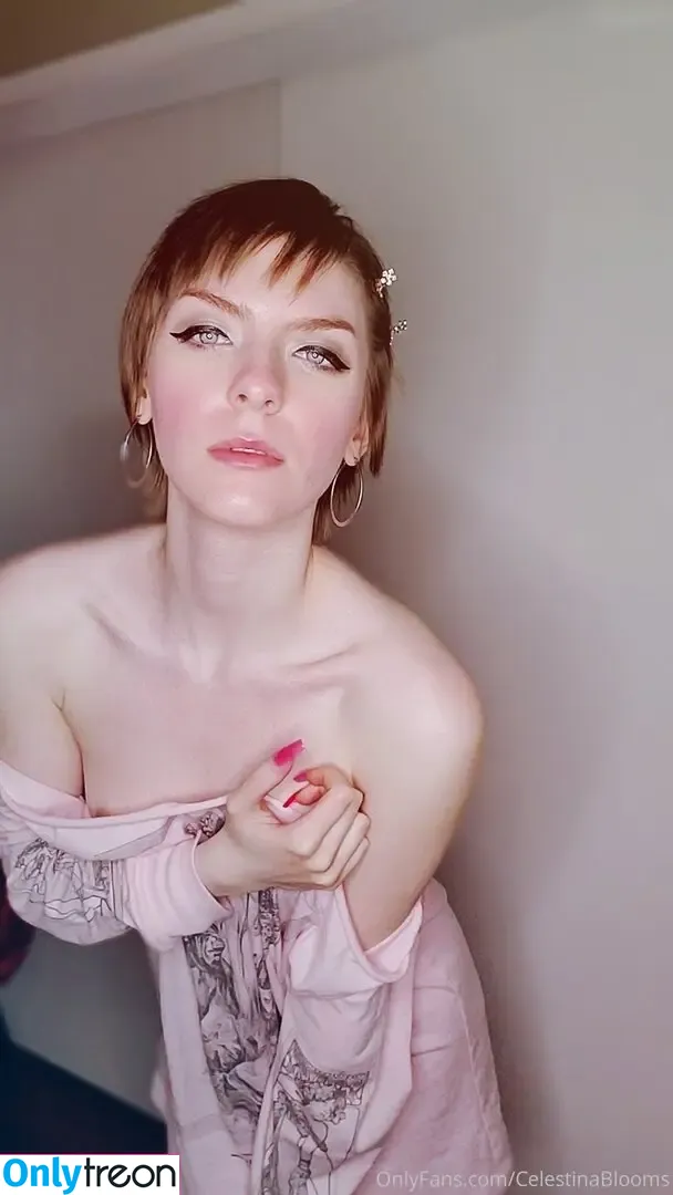 Celestina Blooms nude photo #0388 (celestinablooms / celestinarooftop)