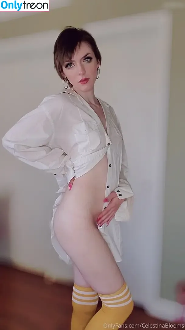 Celestina Blooms nude photo #0553 (celestinablooms / celestinarooftop)
