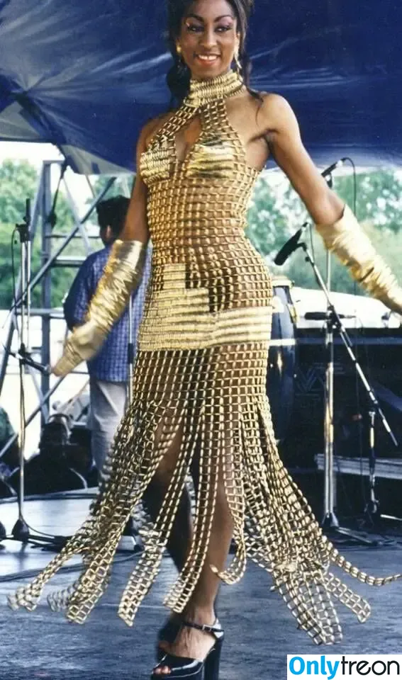 Celia Cruz nude photo #0001 (Celia Cruz)