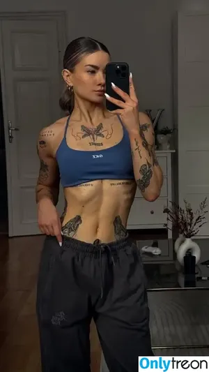 nude photo #0003