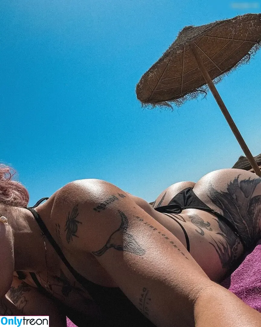 Celine Chiara Schumer nude photo #0027 (Celine Chiara Schumer)