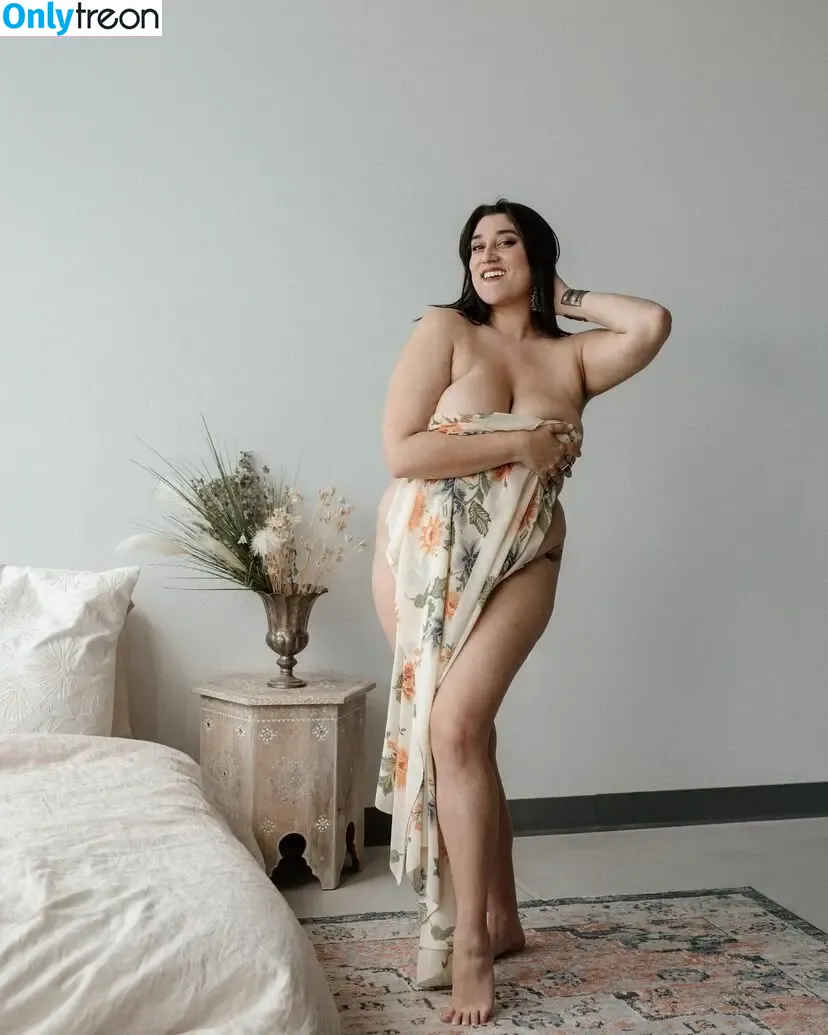 Cha Cha nude photo #0011 (chachamama / chachamamaburlesque)