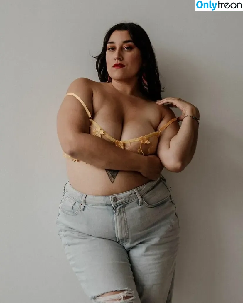 Cha Cha nude photo #0024 (chachamama / chachamamaburlesque)