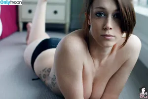 Chad / charlottesomething nude photo #0011
