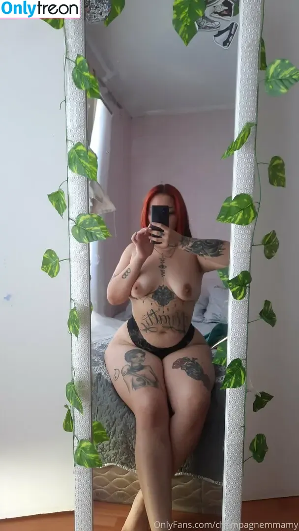 champagnemmamy nude photo #0002 (tallassjasminee_)