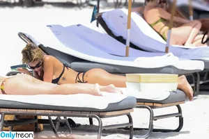 Chantel Jeffries / Ceejay the DJ / ChantelJeffries nude photo #2441