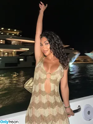 Chantel Jeffries / Ceejay the DJ / ChantelJeffries nude photo #2530
