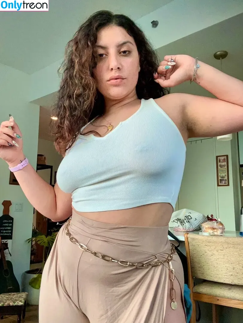 Chaos Fae Ari nude photo #0044 ($AriRoya / afaeded / afghanican / chaos.fae / spiceelatina_)