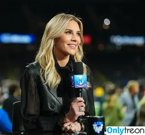Charissa Thompson / Sportscaster / charissajthompson nude photo #0066