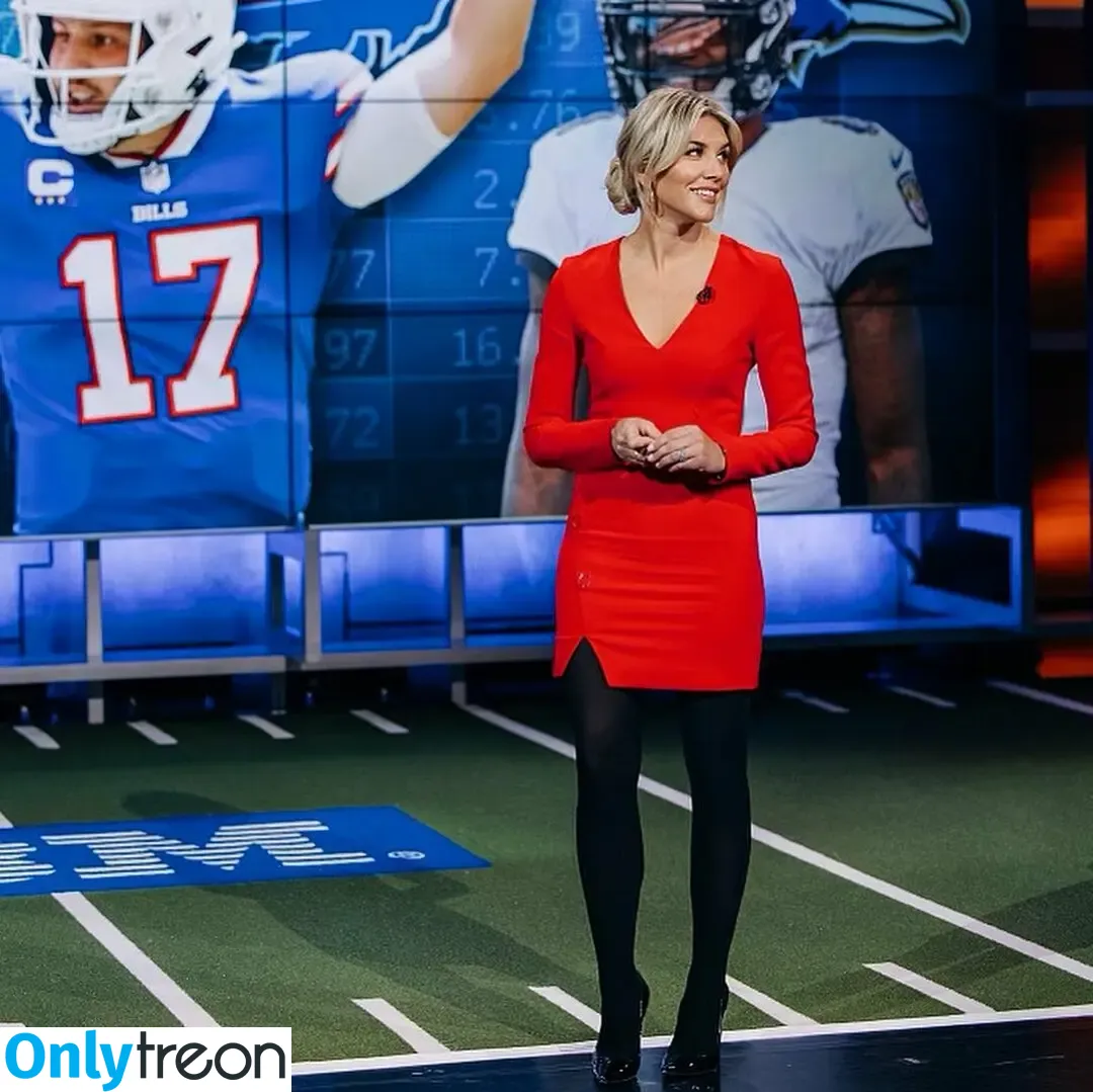 Charissa Thompson nude photo #0026 (Sportscaster / charissajthompson)