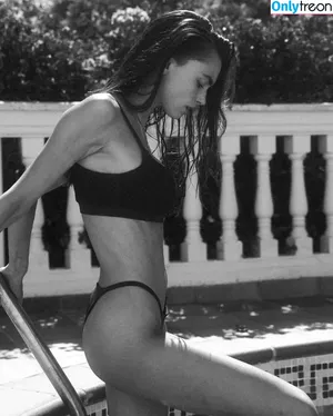 Charleen Weiss / charleenweiss nude photo #0001