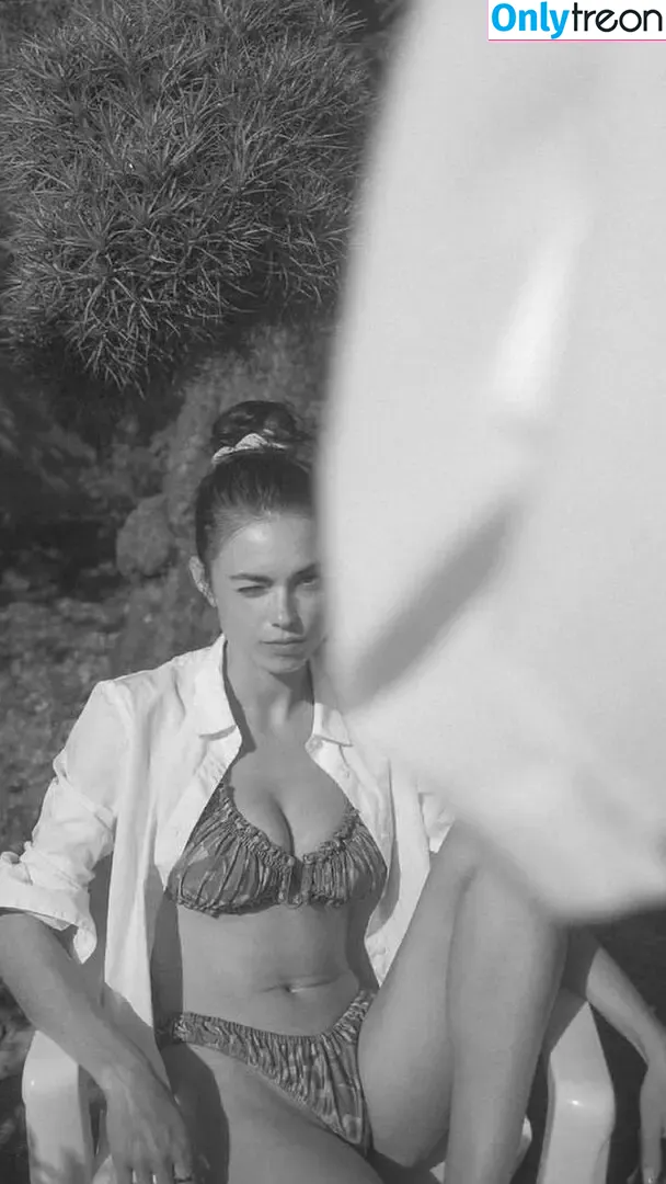 Charleen Weiss nude photo #0410 (charleenweiss)