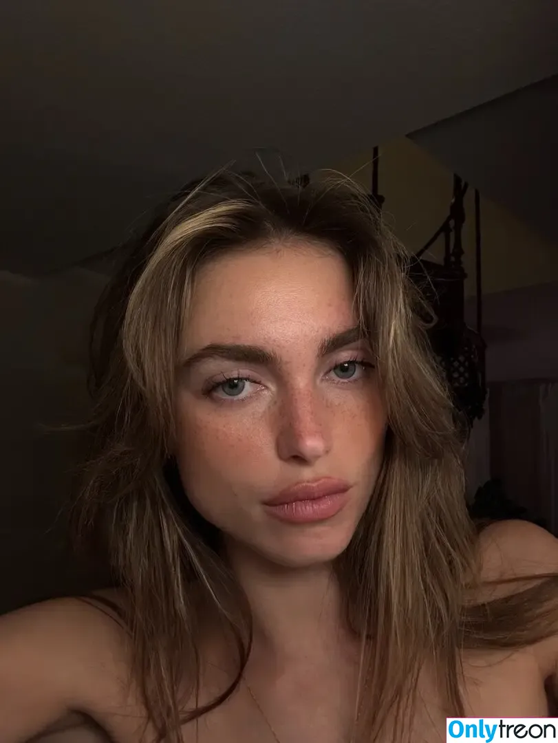 Charleen Weiss nude photo #0530 (charleenweiss)