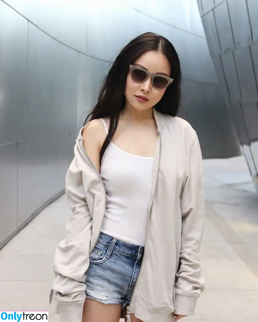 Charlet Chung nude photo #0032 (charletchung)