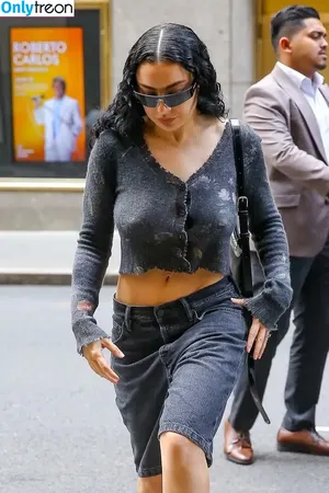 Charli XCX / charli_xcx / charlignarly nude photo #1238